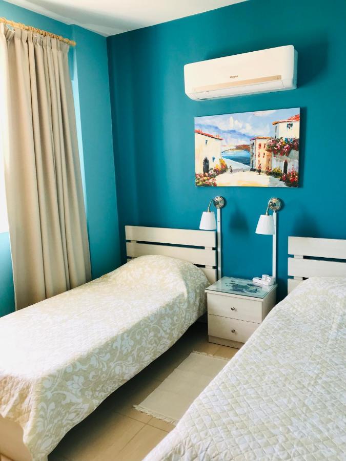 Pool Apartment Larnaca Ngoại thất bức ảnh